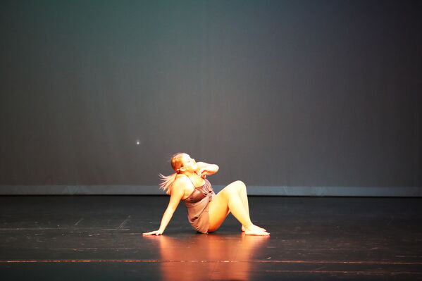 Keywords: Elizabeth_M