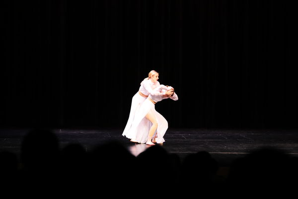 Keywords: showcase;Madison_L;Olivia_L