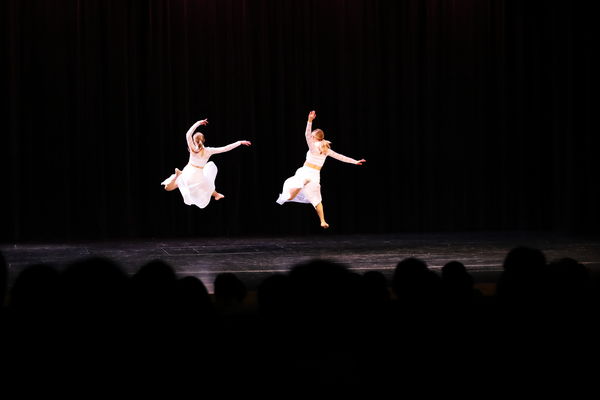 Keywords: showcase;Madison_L;Olivia_L