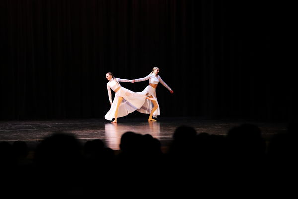 Keywords: showcase;Madison_L;Olivia_L