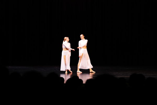 Keywords: showcase;Madison_L;Olivia_L