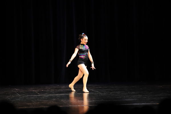 Keywords: showcase;Lauren_H