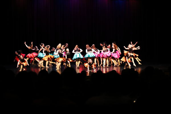 Keywords: showcase;PC_GREEN;PC_ORANGE;PC_PURPLE;PC_RED