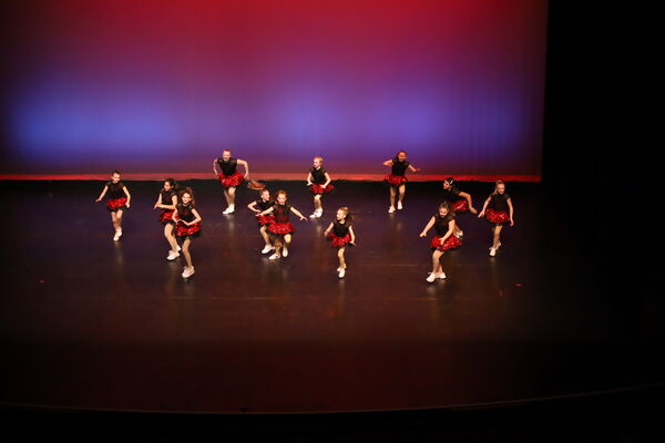 Keywords: Mon_6pm_PC;Madeline_C;Clara_F;Cameron_G;Viviana_G;Hailey_H;Maedolyn_H;Anna_M;Samari_M;Katie_S;Seyenna_S;Melania_T;Grace_T