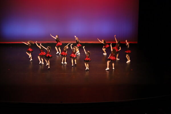 Keywords: Mon_6pm_PC;Madeline_C;Clara_F;Cameron_G;Viviana_G;Hailey_H;Maedolyn_H;Anna_M;Samari_M;Katie_S;Seyenna_S;Melania_T;Grace_T