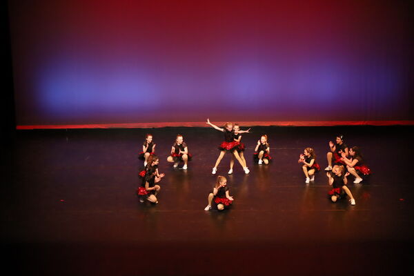 Keywords: Mon_6pm_PC;Madeline_C;Clara_F;Cameron_G;Viviana_G;Hailey_H;Maedolyn_H;Anna_M;Samari_M;Katie_S;Seyenna_S;Melania_T;Grace_T