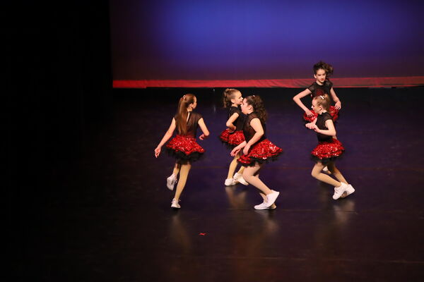 Keywords: Mon_6pm_PC;Madeline_C;Clara_F;Cameron_G;Viviana_G;Hailey_H;Maedolyn_H;Anna_M;Samari_M;Katie_S;Seyenna_S;Melania_T;Grace_T