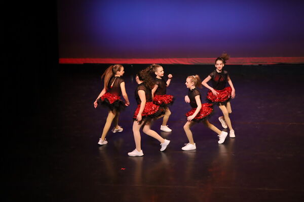 Keywords: Mon_6pm_PC;Madeline_C;Clara_F;Cameron_G;Viviana_G;Hailey_H;Maedolyn_H;Anna_M;Samari_M;Katie_S;Seyenna_S;Melania_T;Grace_T