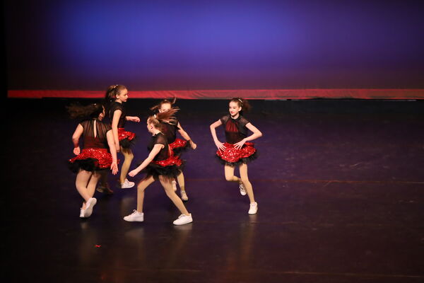 Keywords: Mon_6pm_PC;Madeline_C;Clara_F;Cameron_G;Viviana_G;Hailey_H;Maedolyn_H;Anna_M;Samari_M;Katie_S;Seyenna_S;Melania_T;Grace_T