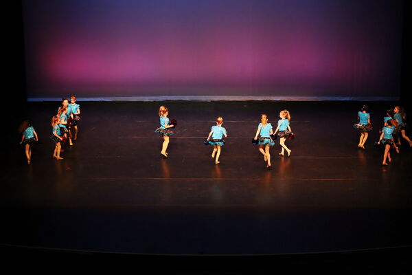 Keywords: Chloe_B;Elena_C;Anna_C;Iris_C;Olivia_F;Kenzie_G;Mia_G;Charlotte_H;Ainsley_M;Eleanor_M;Tillie_M;Cataleya_R;Lucia_S;Talia_T