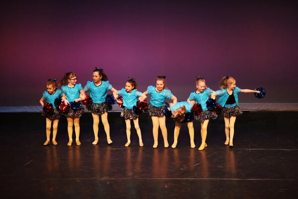 Keywords: Chloe_B;Elena_C;Anna_C;Iris_C;Olivia_F;Kenzie_G;Mia_G;Charlotte_H;Ainsley_M;Eleanor_M;Tillie_M;Cataleya_R;Lucia_S;Talia_T