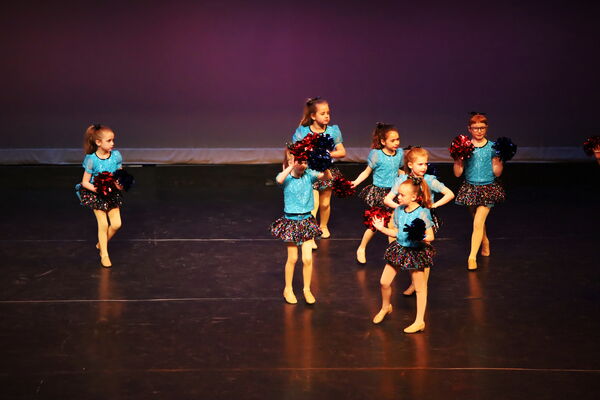 Keywords: Chloe_B;Elena_C;Anna_C;Iris_C;Olivia_F;Kenzie_G;Mia_G;Charlotte_H;Ainsley_M;Eleanor_M;Tillie_M;Cataleya_R;Lucia_S;Talia_T