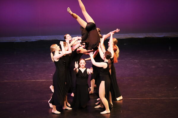 Keywords: Hayley_B;Evelyn_C;Lauren_D;Lauren_F;Sydney_K;Erin_K;Katelyn_L;Brandi_M;Jessica_P;Nora_R;Alicia_S;Grace_V