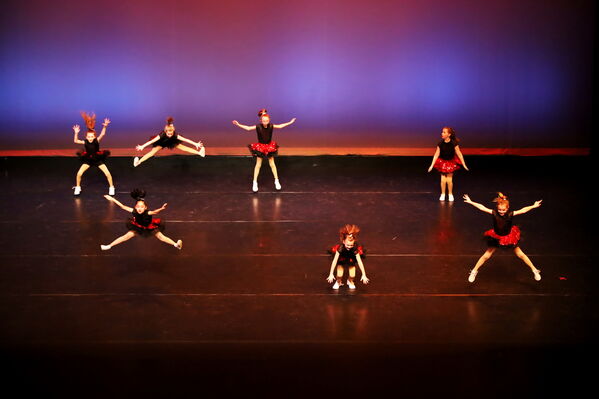 Keywords: Mon_630pm_PC;Neveah_G;Brynn_K;Mallory_K;Rose_M;Clara_P;Evie_S;Malia_S;Alivia_S;Isla_V