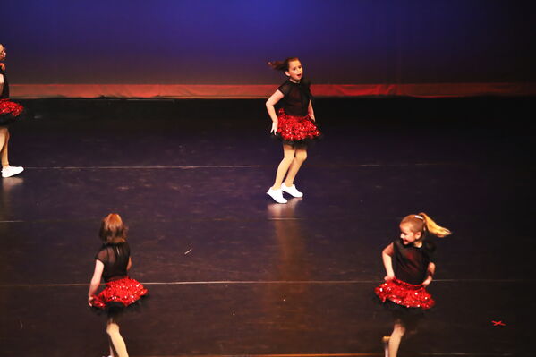 Keywords: Mon_630pm_PC;Neveah_G;Brynn_K;Mallory_K;Rose_M;Clara_P;Evie_S;Malia_S;Alivia_S;Isla_V