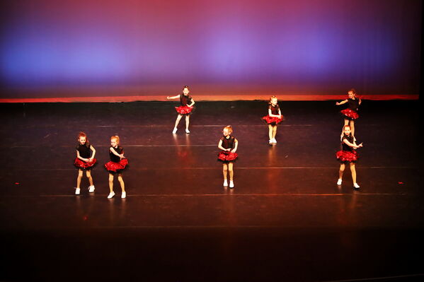 Keywords: Mon_630pm_PC;Neveah_G;Brynn_K;Mallory_K;Rose_M;Clara_P;Evie_S;Malia_S;Alivia_S;Isla_V