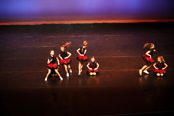 Keywords: Mon_630pm_PC;Neveah_G;Brynn_K;Mallory_K;Rose_M;Clara_P;Evie_S;Malia_S;Alivia_S;Isla_V