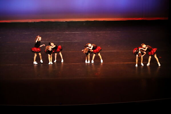 Keywords: Mon_630pm_PC;Neveah_G;Brynn_K;Mallory_K;Rose_M;Clara_P;Evie_S;Malia_S;Alivia_S;Isla_V