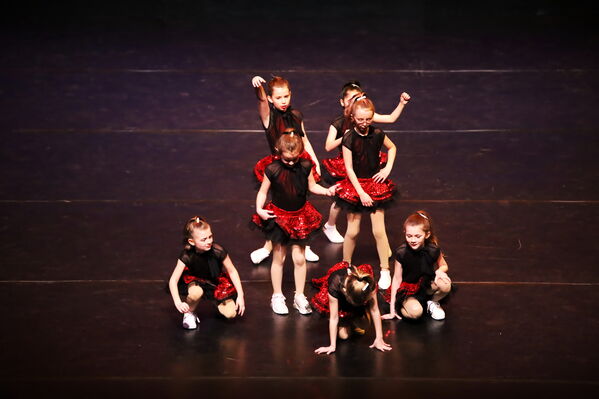 Keywords: Mon_630pm_PC;Neveah_G;Brynn_K;Mallory_K;Rose_M;Clara_P;Evie_S;Malia_S;Alivia_S;Isla_V