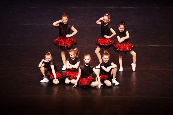 Keywords: Mon_630pm_PC;Neveah_G;Brynn_K;Mallory_K;Rose_M;Clara_P;Evie_S;Malia_S;Alivia_S;Isla_V