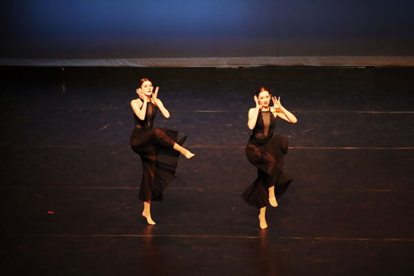 Keywords: Lauren_D;Adeline_S