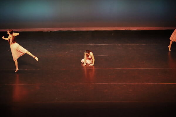 Keywords: Evelyn_C; Lauren_H; Sydney_K