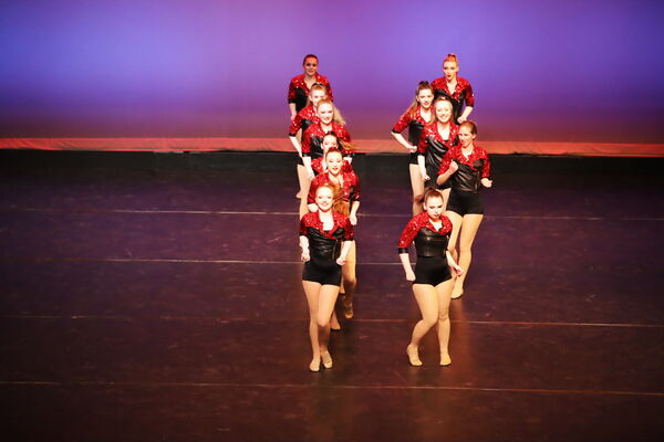 Keywords: Hayley_B; Evelyn_C; Lauren_D; Lauren_F; Sydney_K; Erin_K; Katelyn_L; Brandi_M; Jessica_P; Nora_R; Alicia_S; Grace_V