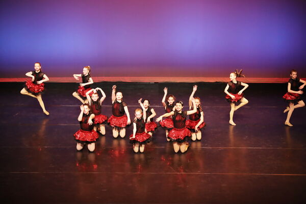 Keywords: Madeline_C;Clara_F;Cameron_G;Viviana_G;Hailey_H;Maedolyn_H;Anna_M;Samari_M;Katie_S;Seyenna_S;Melania_T;Grace_T;Mon_6pm_PC