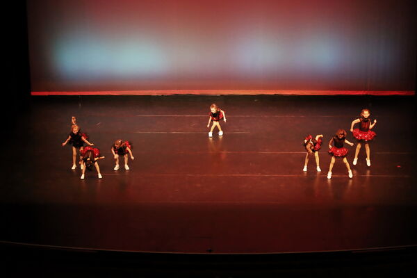 Keywords: Mon_630pm_PC; Neveah_G; Brynn_K; Mallory_K; Rose_M; Clara_P; Evie_S; Malia_S; Alivia_S; Isla_V