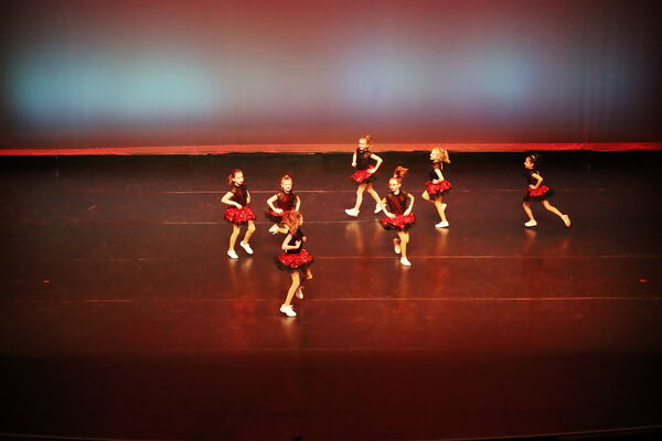 Keywords: Mon_630pm_PC; Neveah_G; Brynn_K; Mallory_K; Rose_M; Clara_P; Evie_S; Malia_S; Alivia_S; Isla_V