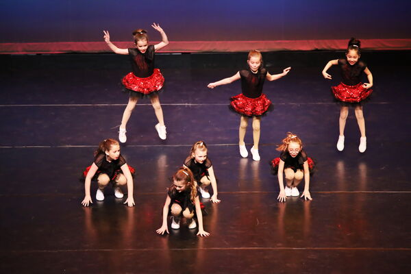 Keywords: Mon_630pm_PC; Neveah_G; Brynn_K; Mallory_K; Rose_M; Clara_P; Evie_S; Malia_S; Alivia_S; Isla_V