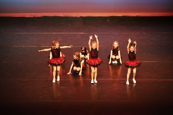 Keywords: Mon_630pm_PC; Neveah_G; Brynn_K; Mallory_K; Rose_M; Clara_P; Evie_S; Malia_S; Alivia_S; Isla_V