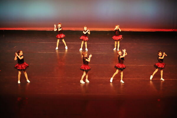 Keywords: Mon_630pm_PC; Neveah_G; Brynn_K; Mallory_K; Rose_M; Clara_P; Evie_S; Malia_S; Alivia_S; Isla_V