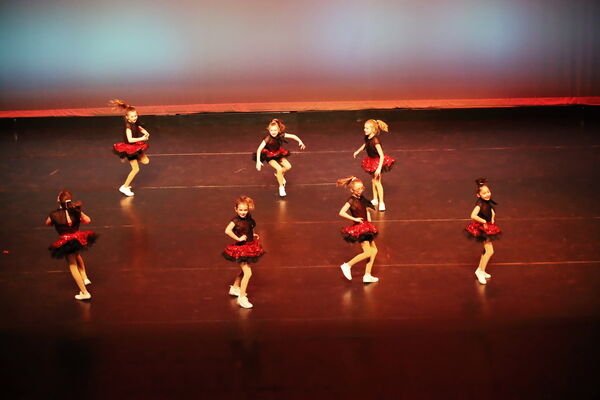 Keywords: Mon_630pm_PC; Neveah_G; Brynn_K; Mallory_K; Rose_M; Clara_P; Evie_S; Malia_S; Alivia_S; Isla_V