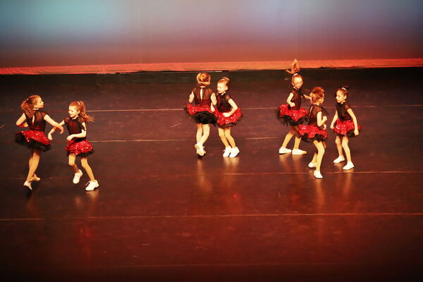 Keywords: Mon_630pm_PC; Neveah_G; Brynn_K; Mallory_K; Rose_M; Clara_P; Evie_S; Malia_S; Alivia_S; Isla_V