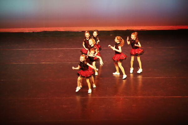 Keywords: Mon_630pm_PC; Neveah_G; Brynn_K; Mallory_K; Rose_M; Clara_P; Evie_S; Malia_S; Alivia_S; Isla_V