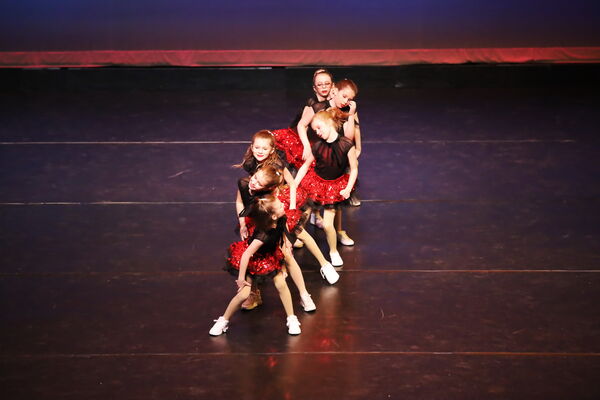 Keywords: Mon_630pm_PC; Neveah_G; Brynn_K; Mallory_K; Rose_M; Clara_P; Evie_S; Malia_S; Alivia_S; Isla_V