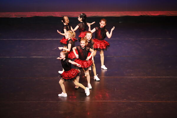 Keywords: Mon_630pm_PC; Neveah_G; Brynn_K; Mallory_K; Rose_M; Clara_P; Evie_S; Malia_S; Alivia_S; Isla_V