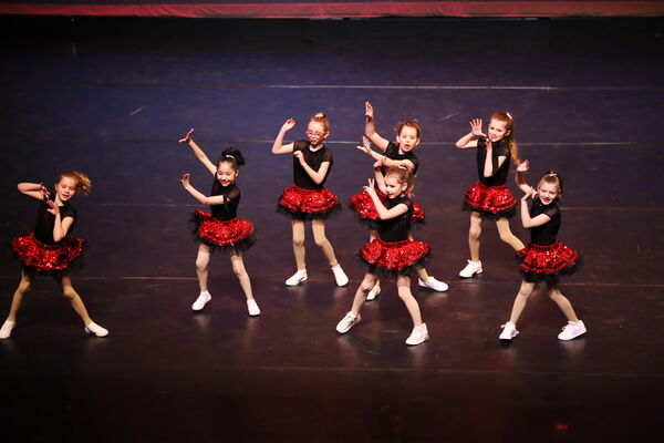 Keywords: Mon_630pm_PC; Neveah_G; Brynn_K; Mallory_K; Rose_M; Clara_P; Evie_S; Malia_S; Alivia_S; Isla_V