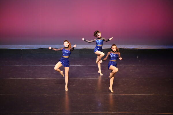 Keywords: Evelyn_C; Lilly_G; Sydney_K