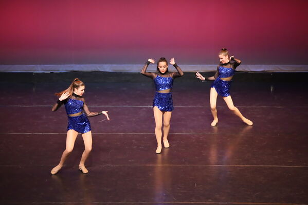 Keywords: Evelyn_C; Lilly_G; Sydney_K