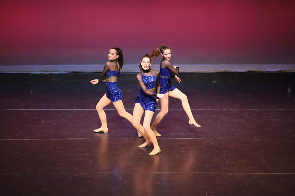 Keywords: Evelyn_C; Lilly_G; Sydney_K