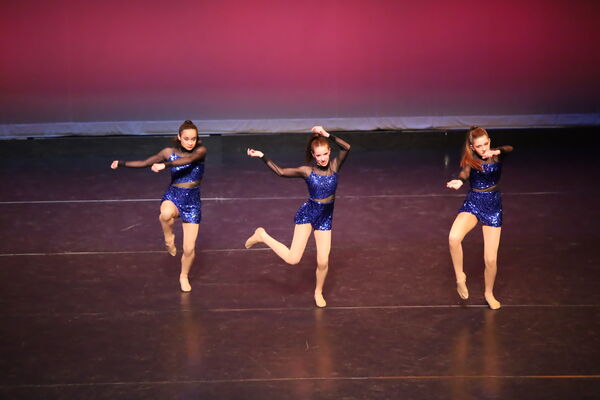 Keywords: Evelyn_C; Lilly_G; Sydney_K