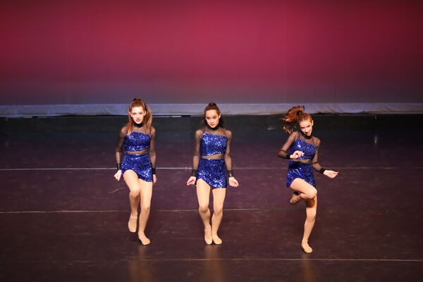 Keywords: Evelyn_C; Lilly_G; Sydney_K