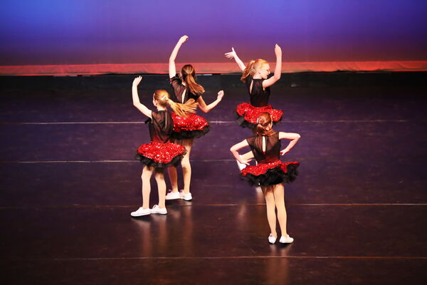 Keywords: Mon_8pm_PC; Lina_D; Kailey_G; Anna_K; Ziva_L; Eva_M