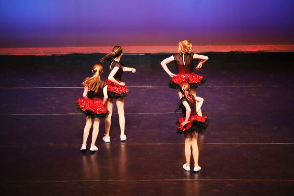 Keywords: Mon_8pm_PC; Lina_D; Kailey_G; Anna_K; Ziva_L; Eva_M