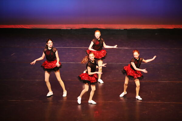 Keywords: Mon_8pm_PC; Lina_D; Kailey_G; Anna_K; Ziva_L; Eva_M