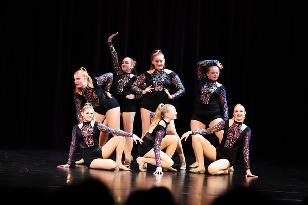 Keywords: showcase;Cia_B;Ali_G;Meghan_K;Madison_L;Jessica_M;Elizabeth_M;Alex_P