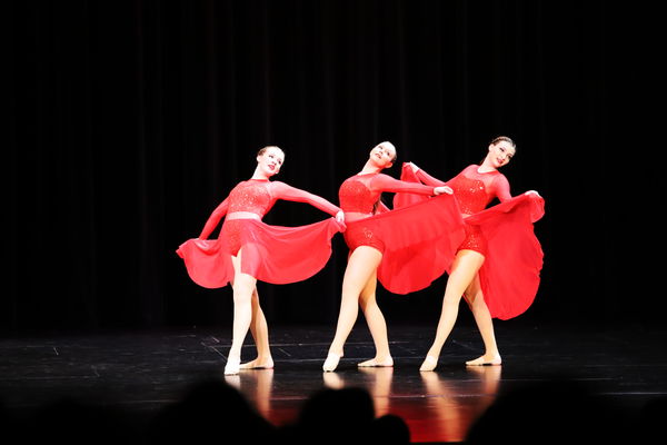 Keywords: showcase;Taylor_S;Rachel_L;Katelyn_L