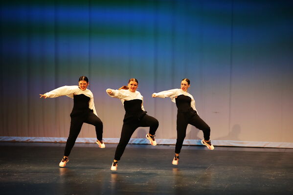 Keywords: Jessica_M;Georgia_C;Adela_J